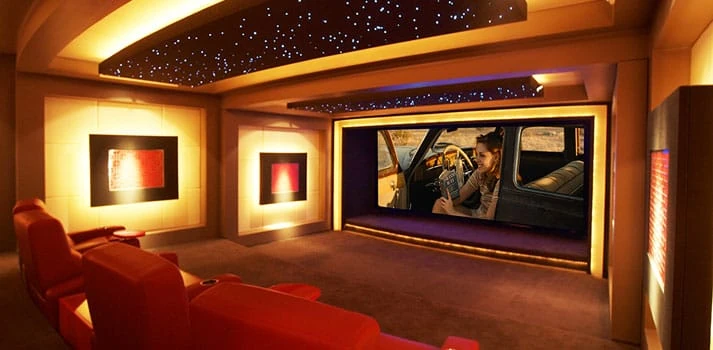 Contemporary luxury living room inspiration for a home cinema in Dubai